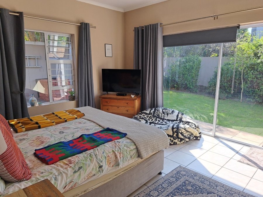 5 Bedroom Property for Sale in Whale Rock Western Cape